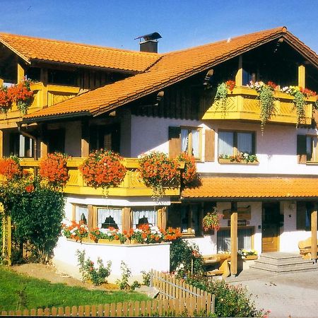 Gaestehaus Kerpf Inclusive Koenigscard ネッセルヴァンク エクステリア 写真