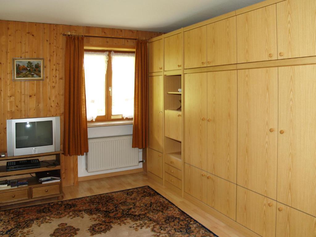 Gaestehaus Kerpf Inclusive Koenigscard ネッセルヴァンク 部屋 写真